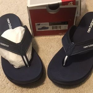 NWT flip flops